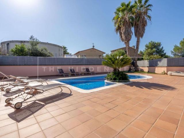 Vivienda de lujo de 422 m2 en venta Viladecaballs, Cataluña