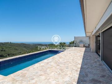 Vivienda de lujo de 560 m2 en venta Castellet, Cataluña
