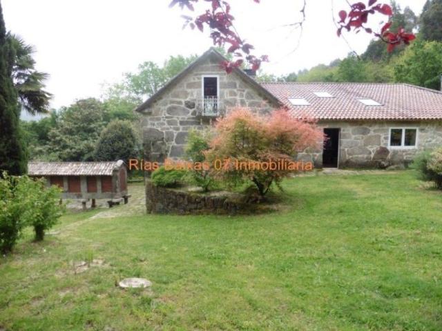 Vivienda de lujo de 500 m2 en venta Gondomar, Galicia