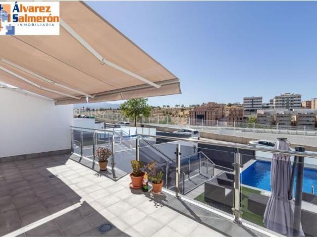 Vivienda de lujo en Urbanización SERRALLO HILLS