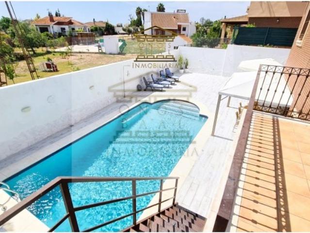 Vivienda exclusiva de 239 m2 en venta Aljaraque, España