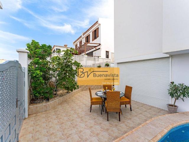 Vivienda de lujo en venta Arona, España
