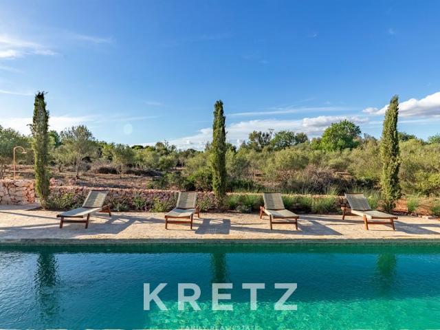 Vivienda exclusiva de 380 m2 en venta Ses Salines, Baleares