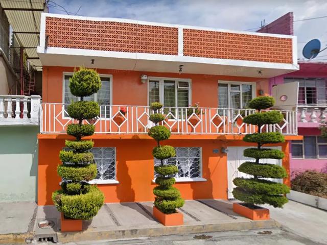 Vivienda en 2 Niveles Nuevo Laredo Ecatepec