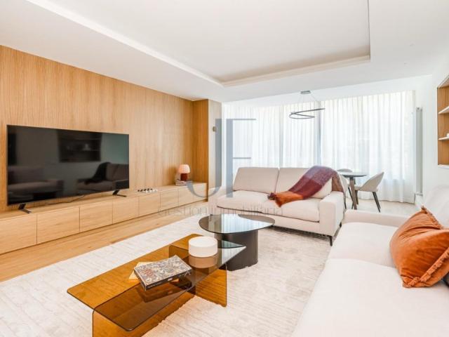 Vivienda en venta a estrenar en Calle Poeta Esteban de Villegas