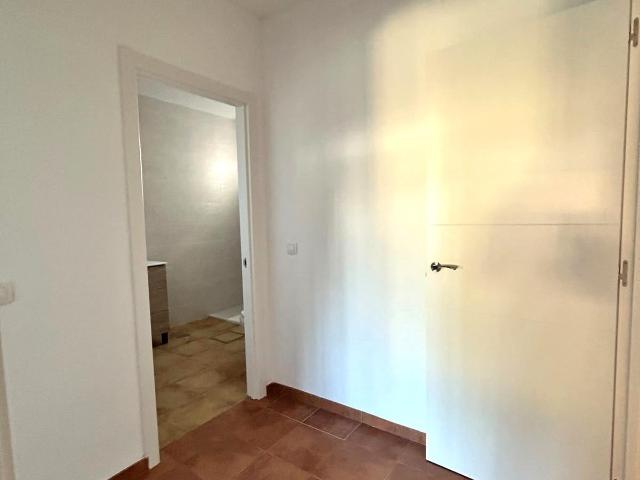 VIVIENDA EN VENTA EN BURGUILLOS – RECIÉN REFORMADA Y EN UNA SOLA PLANTA