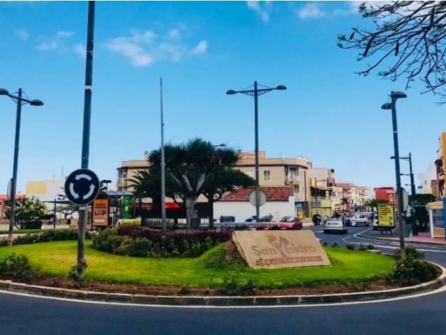 Vivienda en venta en San Isidro con terraza!