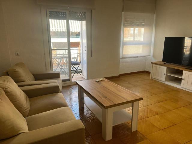 VIVIENDA EN ZONA CORTE INGLES JUNTO UNIVERSIDAD CEU