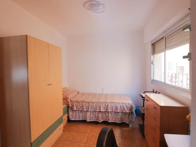 Vivienda en zona Santa Isabel