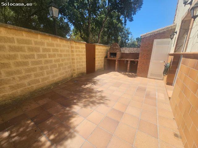 VIVIENDA EN ALQUILER EN PLANTA BAJA CON VECINOS ARRIBA