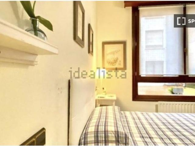 Vivienda en apartamento de 4 dormitorios, Abando