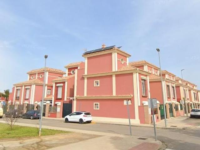 VIVIENDA EN BRENES