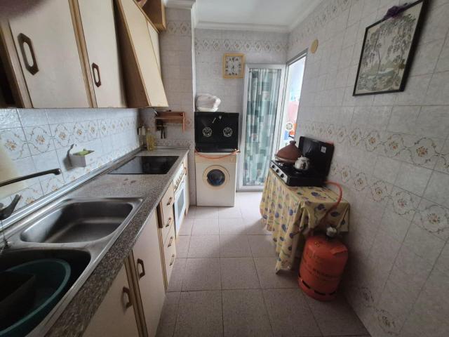 VIVIENDA EN EL CENTRO DE ONDA