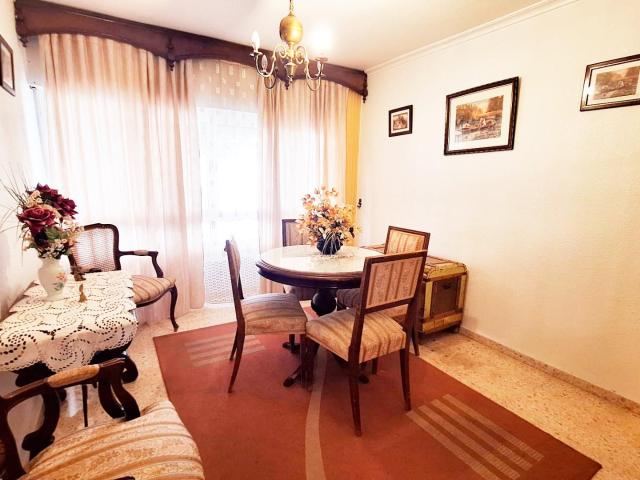 ¡ VIVIENDA EN ENTREPLANTA CON PATIO PRIVADO EN LA ZONA DE FÁTIMA !