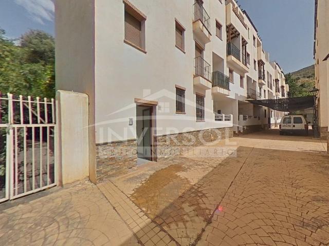 VIVIENDA EN GUARROS, PATERNA DEL RIO