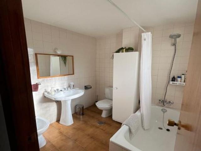 VIVIENDA EN LA ZUBIA