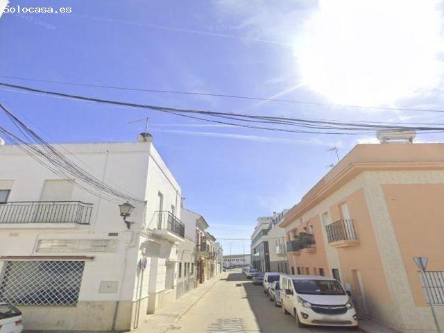 VIVIENDA EN LEPE