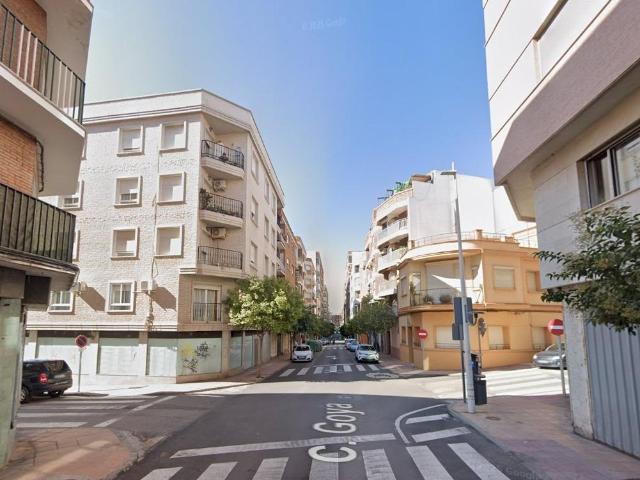 VIVIENDA EN PUERTOLLANO