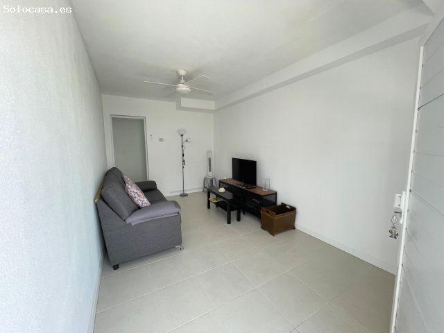 Vivienda en residencial con pisicina comunitaria en Loma 2