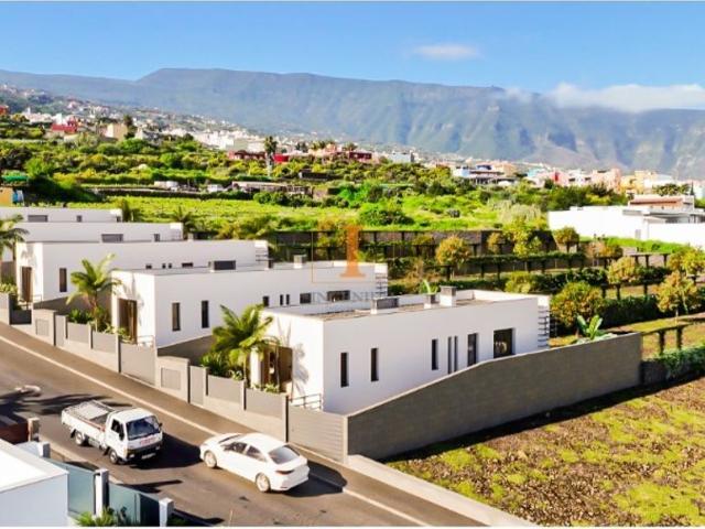 Vivienda exclusiva de 103 m2 en venta La Orotava, España