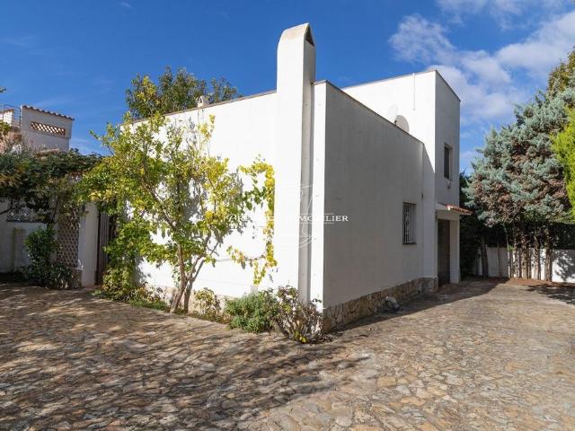 Vivienda exclusiva de 119 m2 en venta Empuriabrava, Cataluña