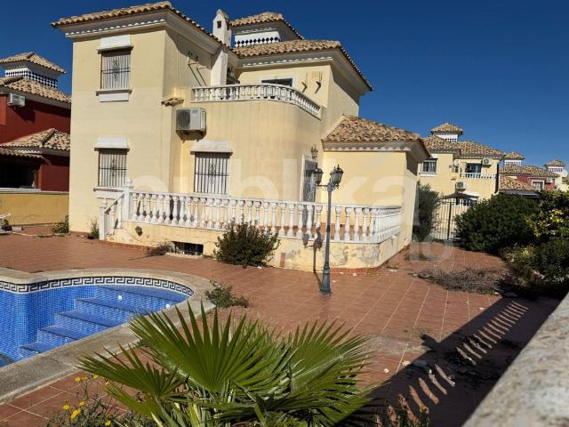 Vivienda de alto standing de 618 m2 en venta Algorfa, España