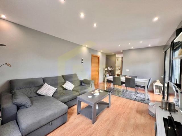 Vivienda exclusiva de 130 m2 en venta Oviedo, España