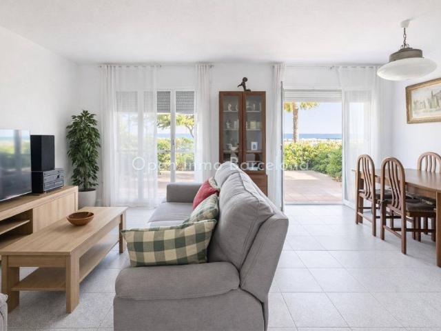 Vivienda exclusiva de 130 m2 en venta Vilanova i la Geltrú, España