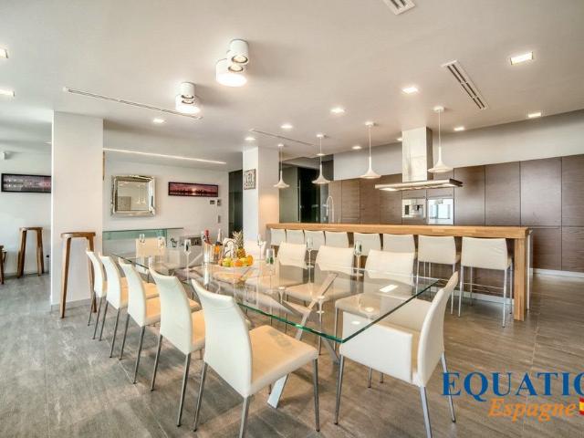 Vivienda exclusiva de 1600 m2 en venta Altea, Comunidad Valenciana