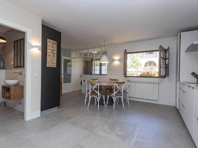Vivienda exclusiva de 163 m2 en venta San Vicente de la Barquera, España
