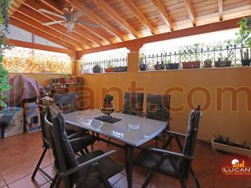 Vivienda exclusiva de 170 m2 en venta Alicante, Comunidad Valenciana