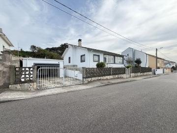 Vivienda exclusiva de 171 m2 en venta Navia, Asturias