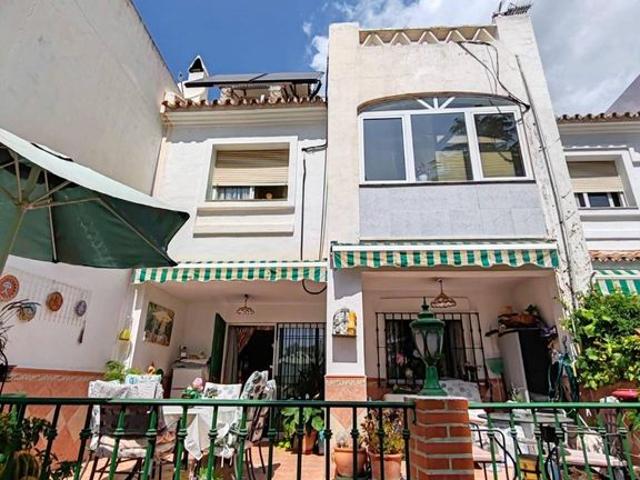 Vivienda exclusiva de 180 m2 en venta Mijas, España