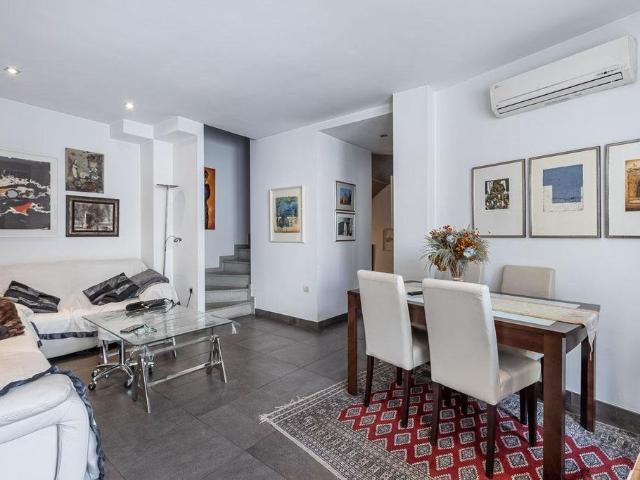 Vivienda exclusiva de 197 m2 en venta Granada, Andalucía