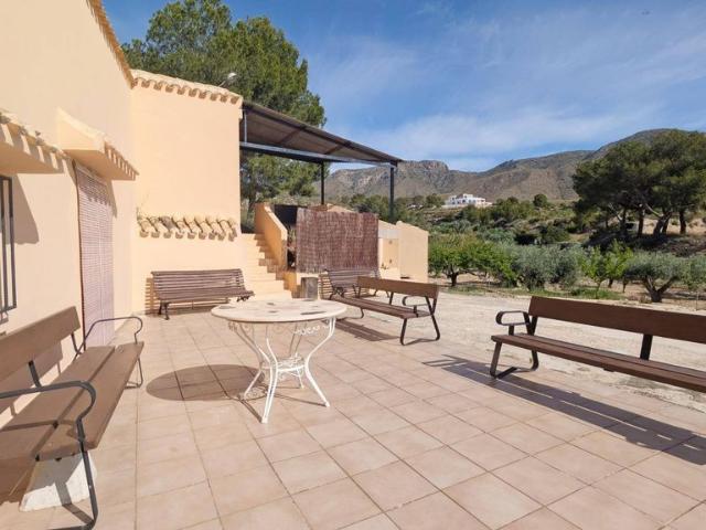 Vivienda exclusiva de 205 m2 en venta Hondón de las Nieves, Comunidad Valenciana