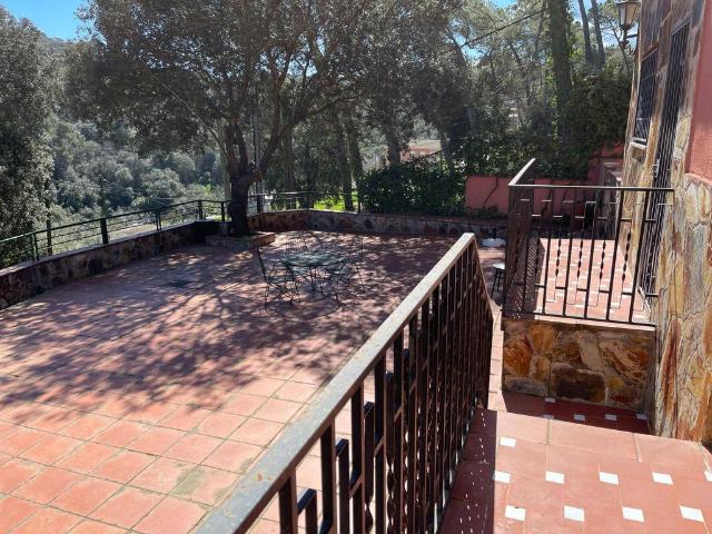 Vivienda exclusiva de 223 m2 en venta Llinars del Vallès, Cataluña