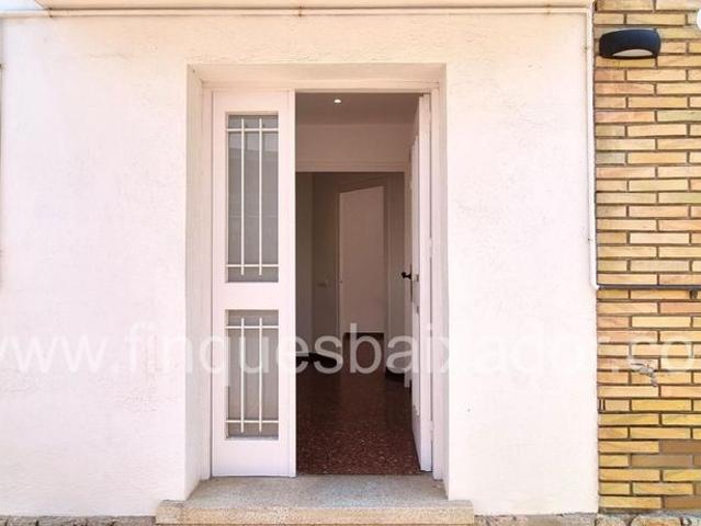 Vivienda exclusiva de 235 m2 en alquiler Castelldefels, Cataluña
