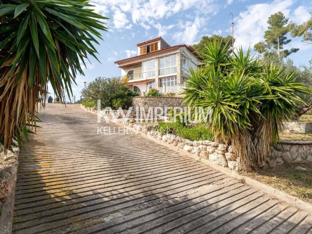 Vivienda exclusiva de 256 m2 en venta Tarragona, España