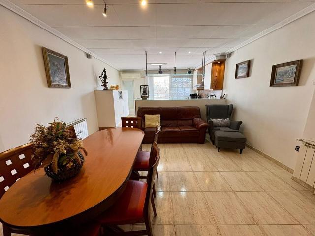 Vivienda exclusiva de 270 m2 en venta Terrassa, España