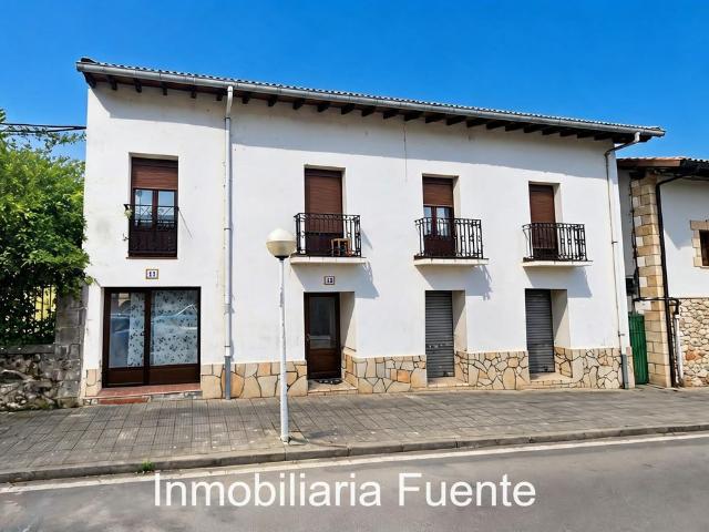 Vivienda exclusiva de 284 m2 en venta Sopuerta, España