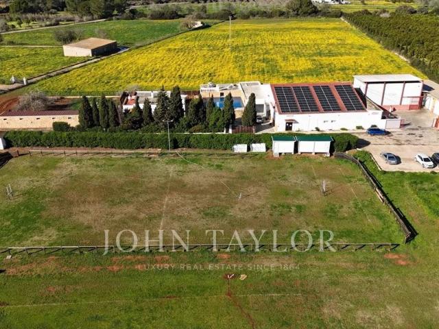 Vivienda exclusiva de 3000 m2 en venta San Lorenzo de Balafia, España