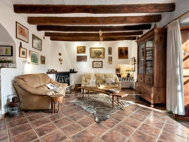 Vivienda exclusiva de 300 m2 en venta Mancor de la Vall, España