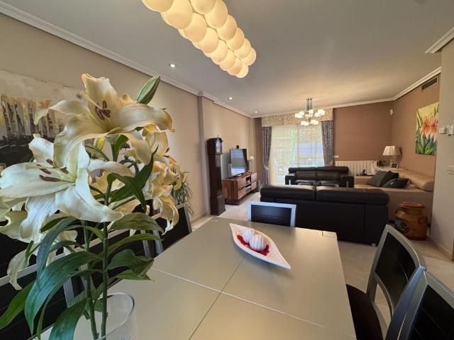 Vivienda exclusiva de 297 m2 en venta Boadilla del Monte, España