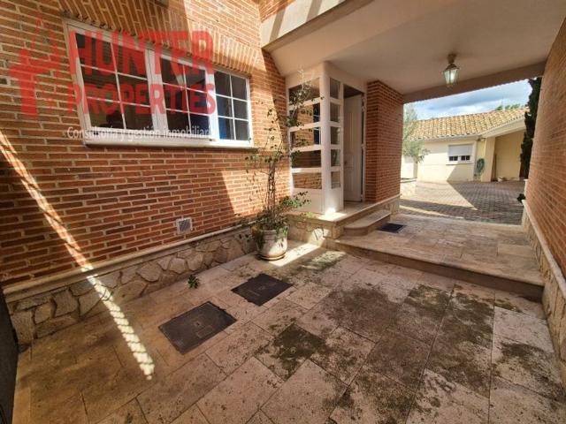 Vivienda exclusiva de 314 m2 en venta Fresnillo de las Dueñas, España