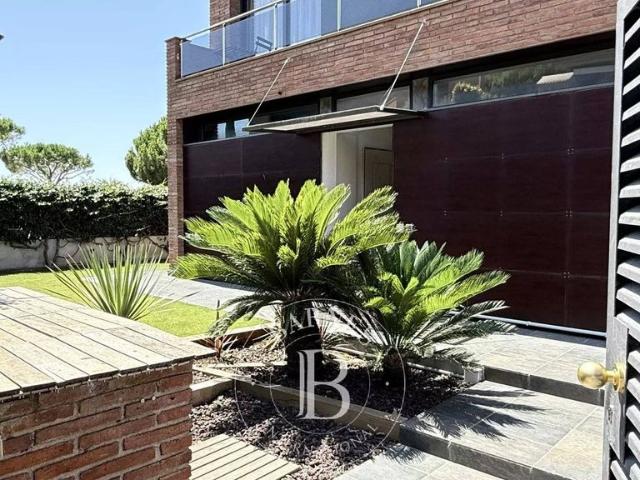 Vivienda exclusiva de 324 m2 en venta Caldas de Estrach, España