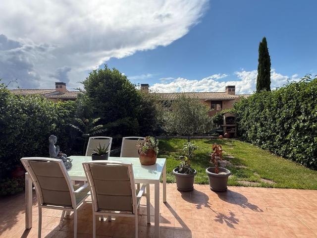 Vivienda exclusiva de 320 m2 en venta Cuarte de Huerva, Aragón