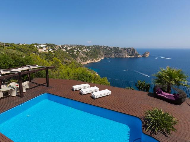 Vivienda exclusiva de 320 m2 en venta Jávea, España