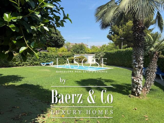 Vivienda exclusiva de 338 m2 en venta Sitges, Cataluña