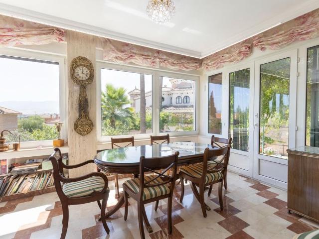 Vivienda exclusiva de 345 m2 en venta Las Gabias, España