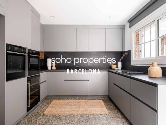 Vivienda exclusiva de 349 m2 en venta Barcelona, España
